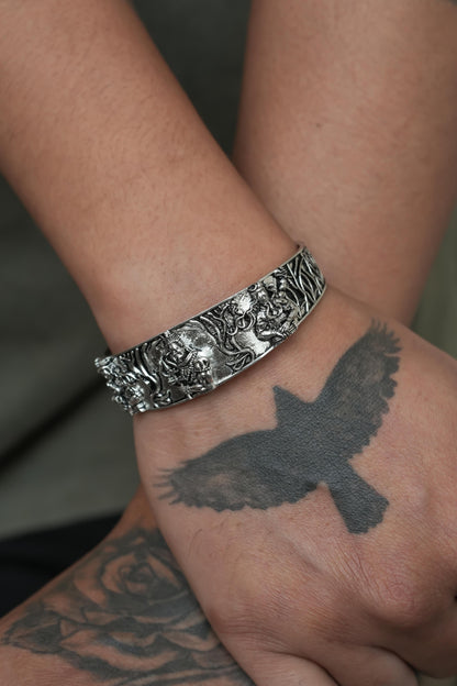 Silver Shiva Bracelet - Get Mahadev's Blessing and Strength