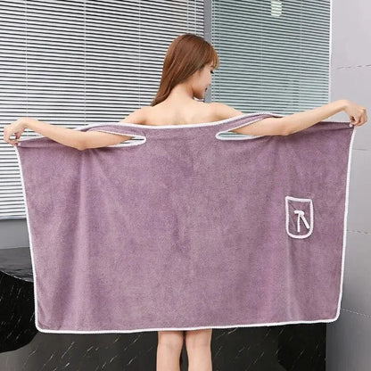 WrapEase™ – A Wearable Bath Towel